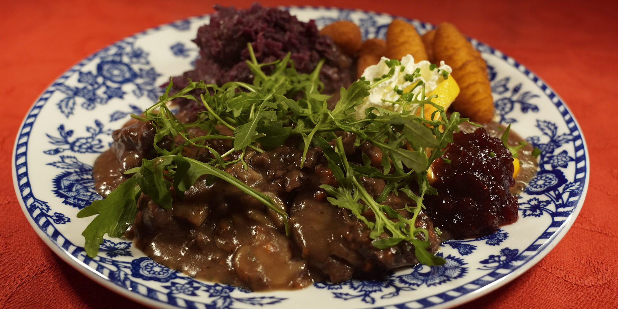 Stroganoff vom heimischen Reh